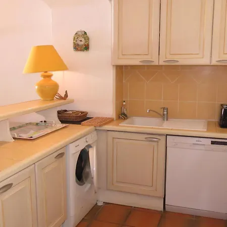 3 Pieces Avec Piscine Et Climatisation, Vue Mer, Animaux Admis A - Fr-1-780-52 Apartment Sainte-Maxime