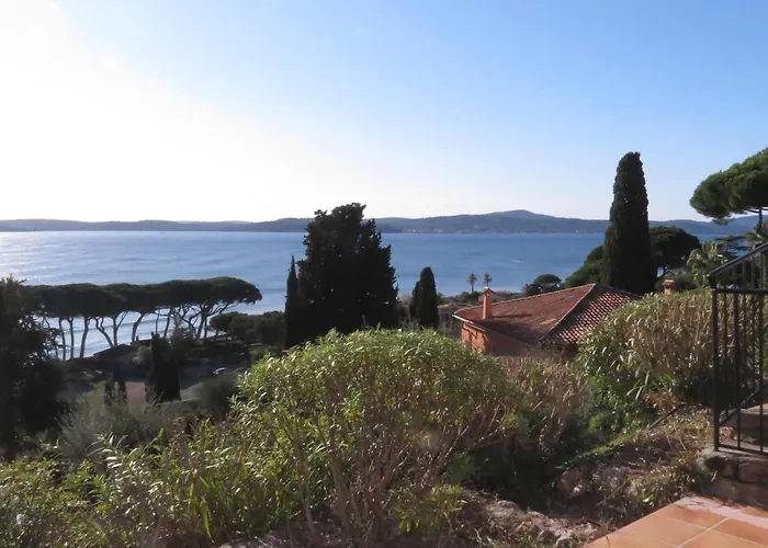 3 Pieces Avec Piscine Et Climatisation, Vue Mer, Animaux Admis A - Fr-1-780-52 Apartment *