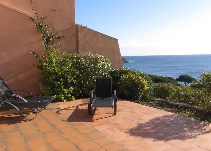 Apartment 3 Pieces Avec Piscine Et Climatisation, Vue Mer, Animaux Admis A - Fr-1-780-52 Sainte-Maxime