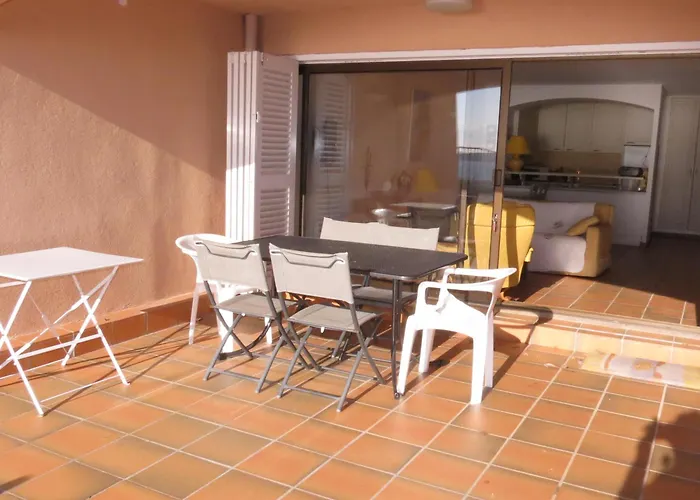 Apartment 3 Pieces Avec Piscine Et Climatisation, Vue Mer, Animaux Admis A - Fr-1-780-52 Sainte-Maxime