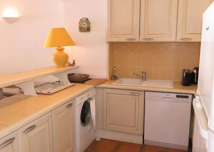 3 Pieces Avec Piscine Et Climatisation, Vue Mer, Animaux Admis A - Fr-1-780-52 Apartment Sainte-Maxime